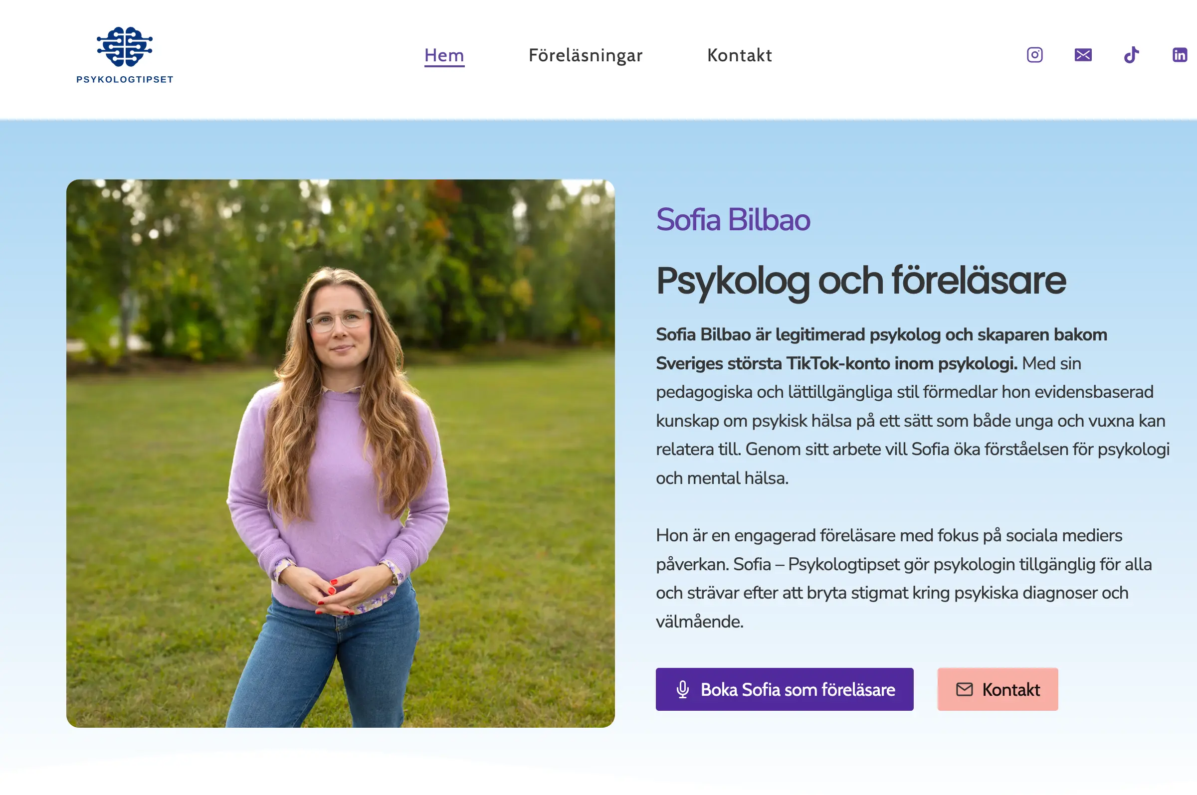 Psykologtipsets logotyp på ljusblå bakgrund